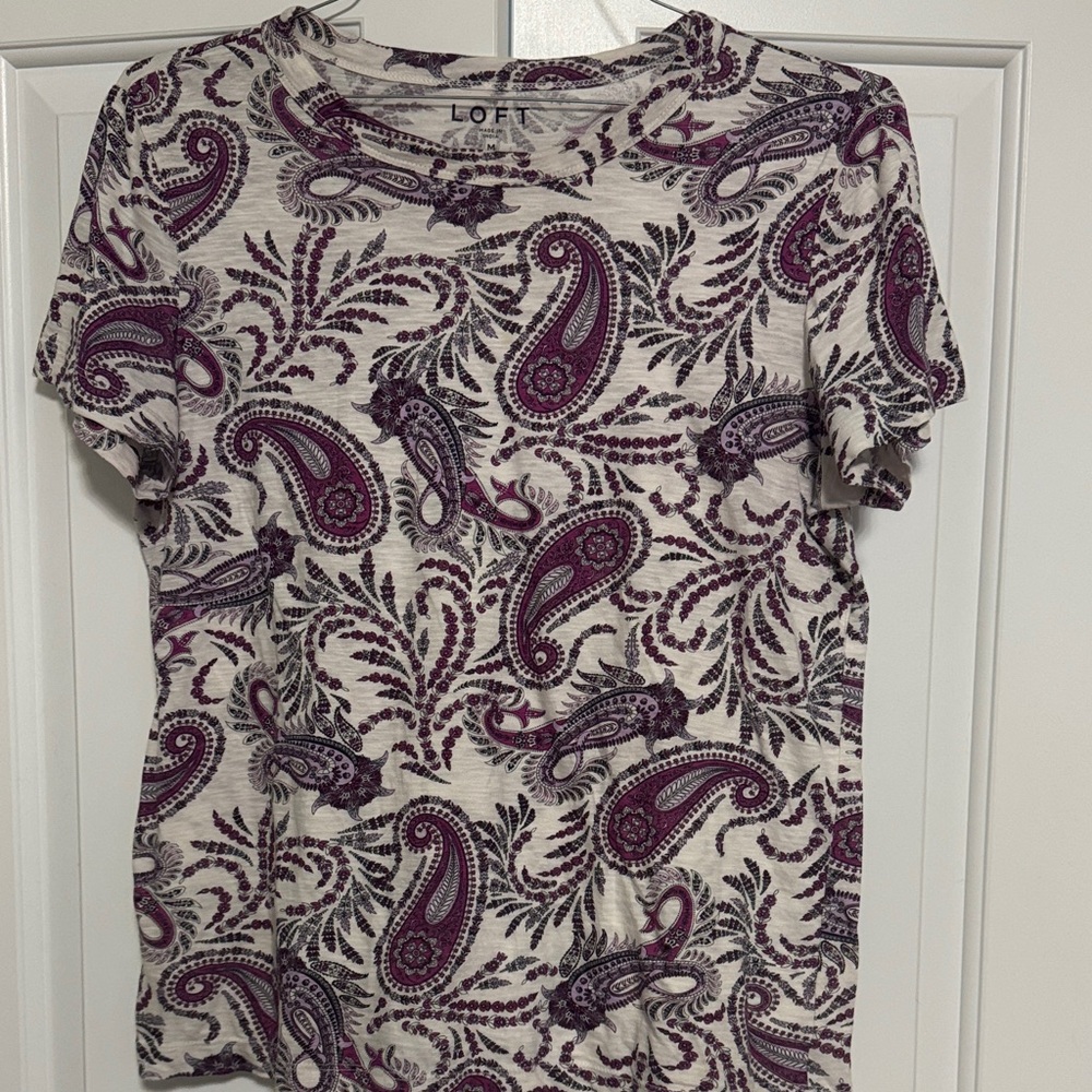 LOFT Short Sleeve Paisley Top - Purple and Cream
